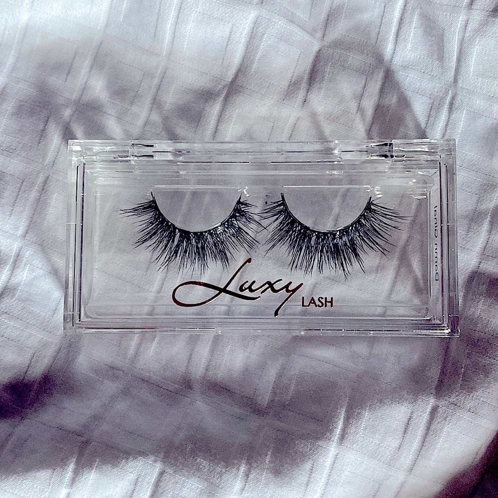 Luxy Lash “Damn Gina!”